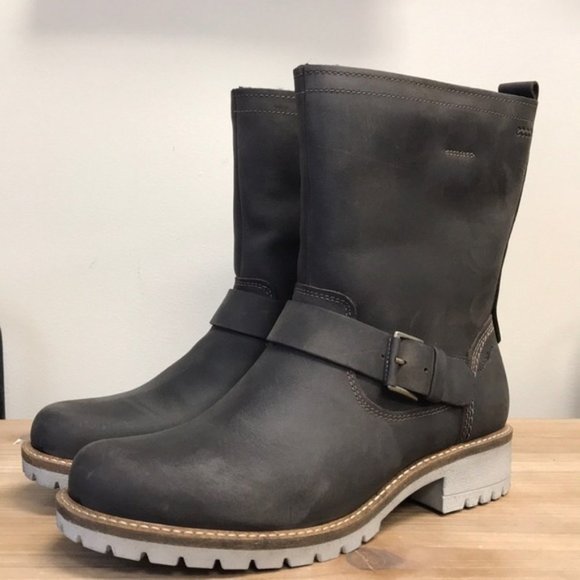 ECCO Elaine Women's Pull-On Boots SALE - Picture 8 of 13